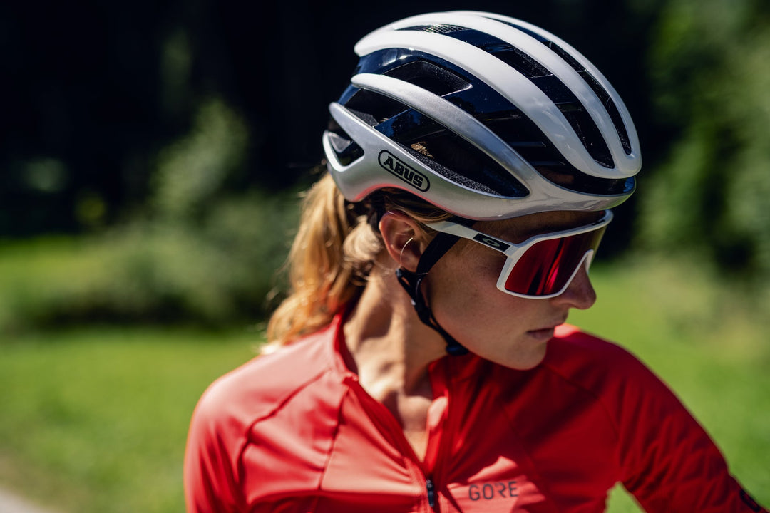 CASQUE ABUS AIRBREAKER  BLACK RED