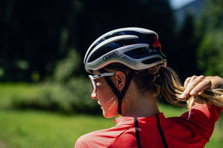 CASQUE ABUS AIRBREAKER  BLACK RED