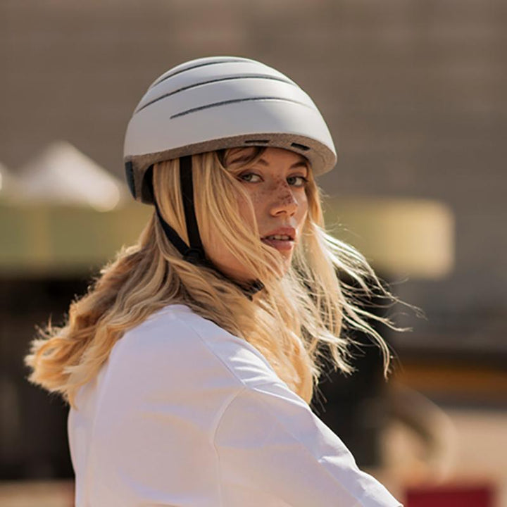CASQUE PLIABLE CLOSCA LOOP BLANC/NOIR
