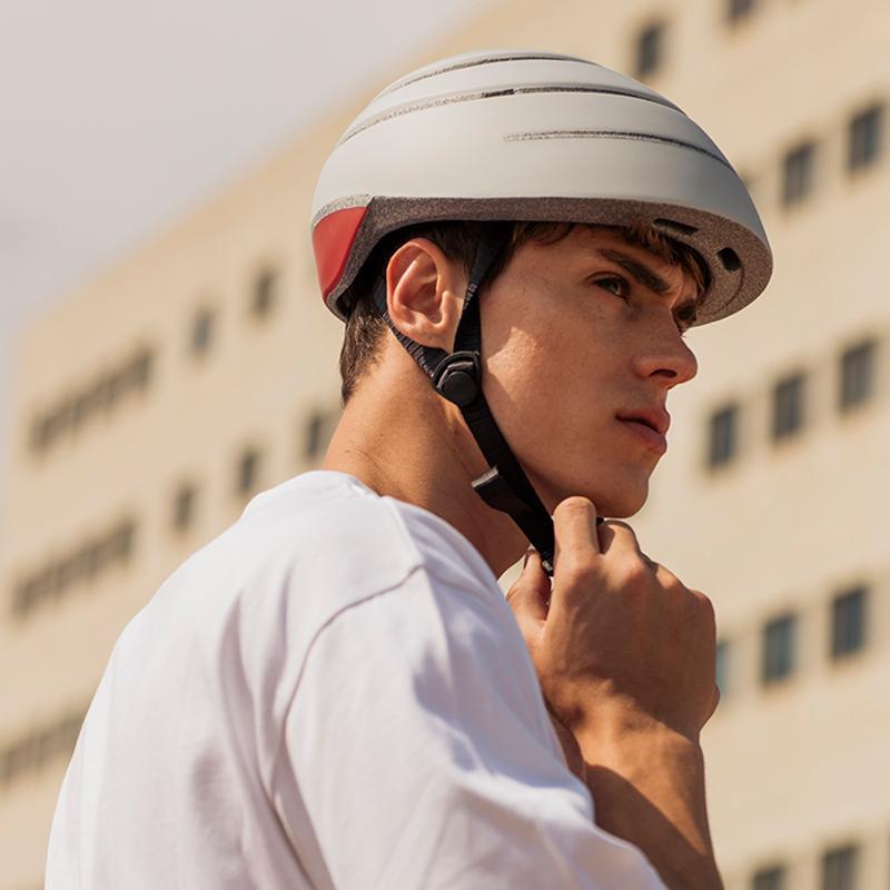 CASQUE PLIABLE CLOSCA LOOP BLANC/ROUGE