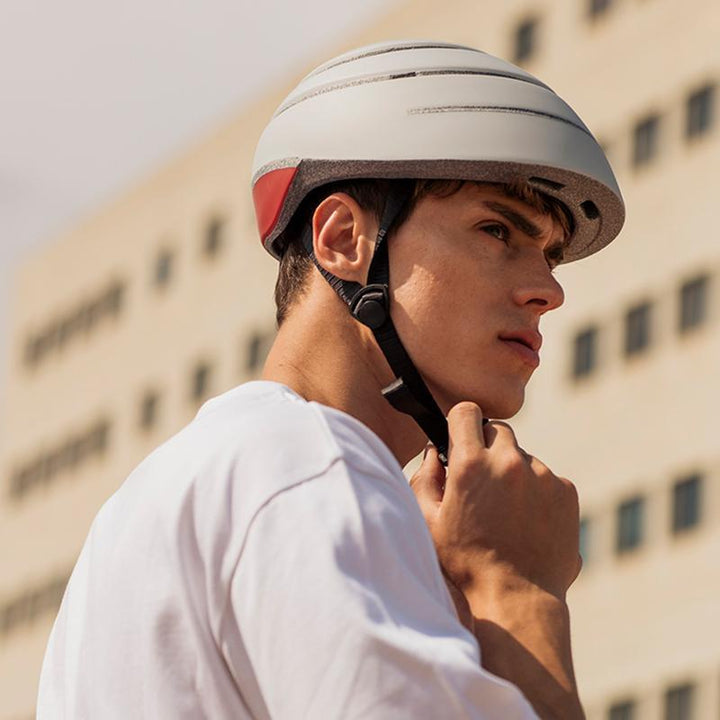 CASQUE PLIABLE CLOSCA LOOP BLANC/ROUGE